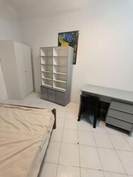 Sims Avenue (D14), Apartment #561771231